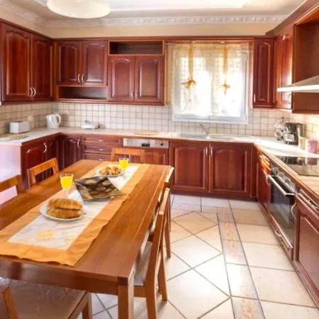 Villa Estia Sea View