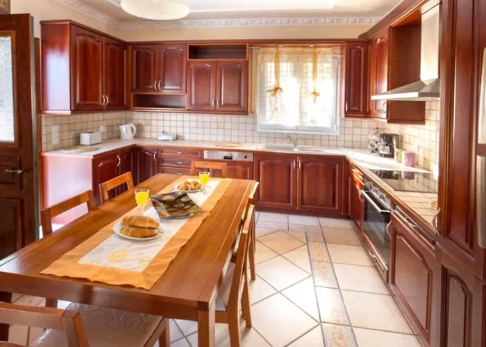 Villa Estia Sea View